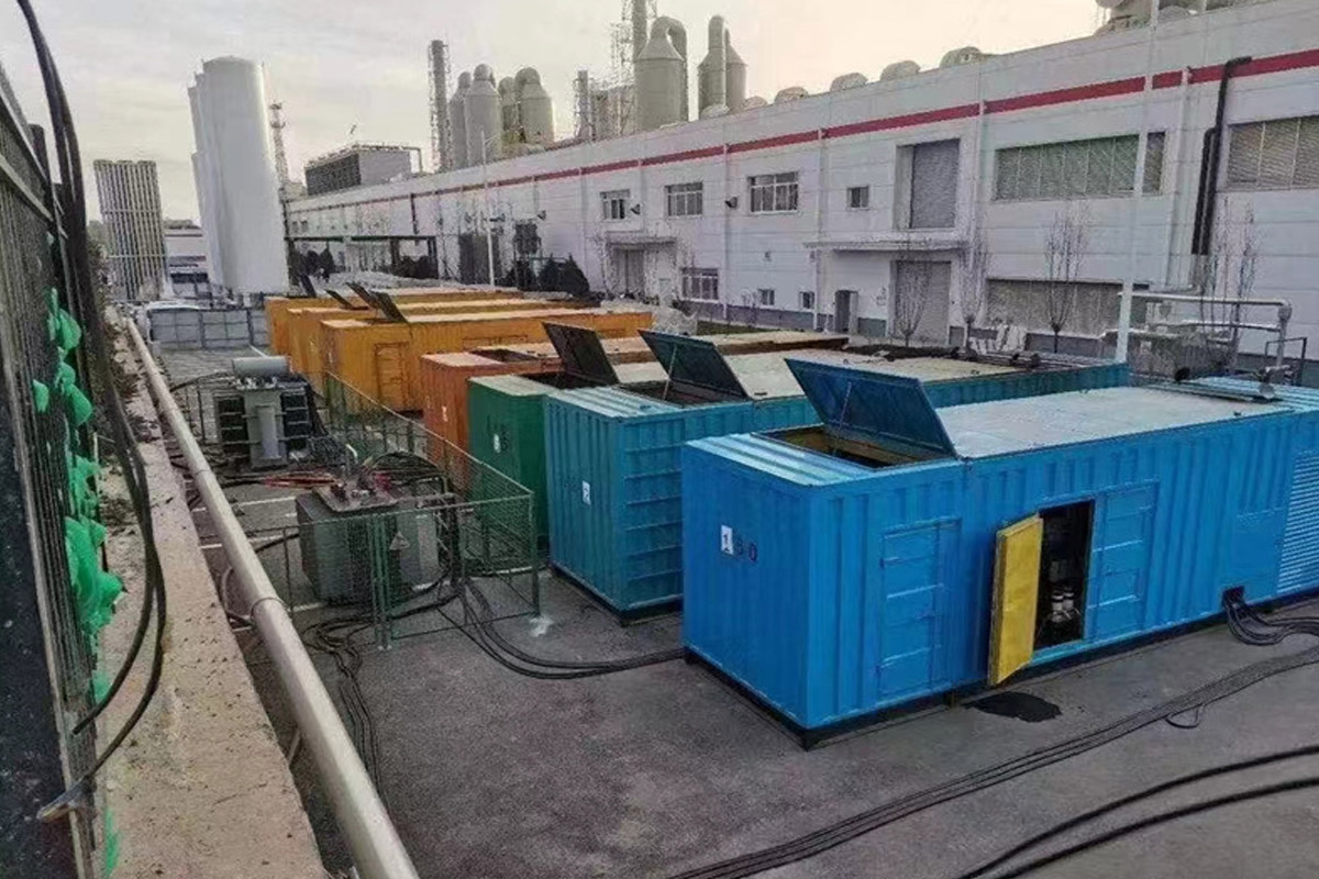 梁平发电机租赁施工现场